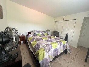 9350 W Flagler St in Miami, FL - Building Photo - Building Photo