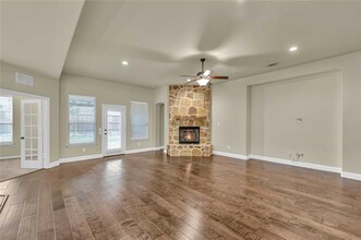 659 Dunhill Ln in Frisco, TX - Foto de edificio - Building Photo