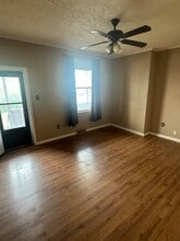 104 Munson Ave in Mckees Rocks, PA - Building Photo - Building Photo