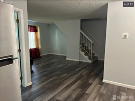 173 Prestwick Way, Unit 173 in Edison, NJ - Building Photo