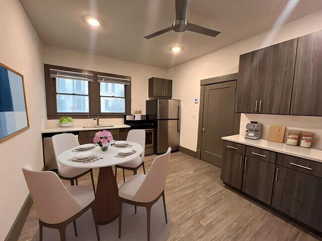 604 W 25th St in Austin, TX - Building Photo - Building Photo