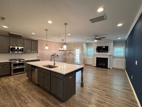 166 Gulley Glen Dr in Garner, NC - Building Photo - Building Photo
