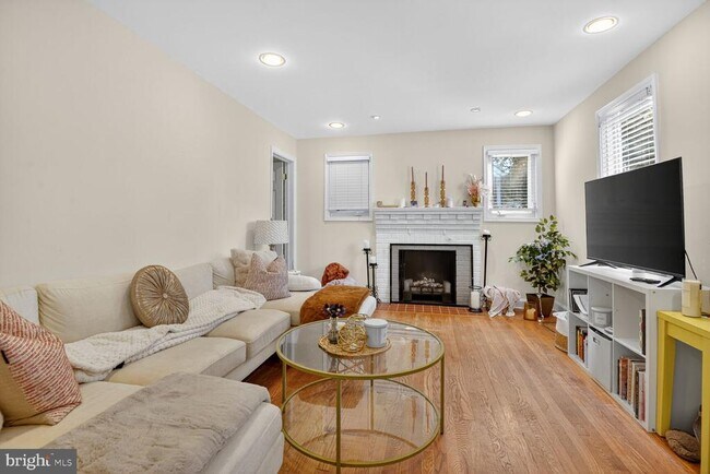 3705 8th St S in Arlington, VA - Building Photo - Building Photo