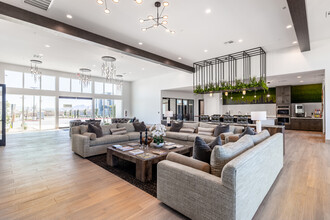 North Park Living in North Las Vegas, NV - Building Photo - Lobby