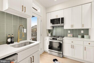 3641 11th St NW in Washington, DC - Building Photo - Building Photo