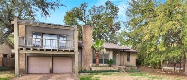 property at 2015 Mistywood Dr