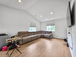 317 Knox Ct in Denver, CO - Building Photo - Building Photo