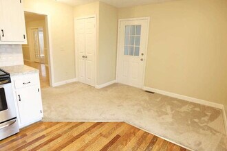 6901 Hammond Ave SE in Caledonia, MI - Building Photo - Building Photo