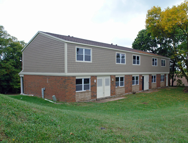 1009 Lenita Ave in Dayton, OH - Building Photo - Building Photo