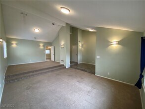 6209 O'Bannon Dr in Las Vegas, NV - Foto de edificio - Building Photo