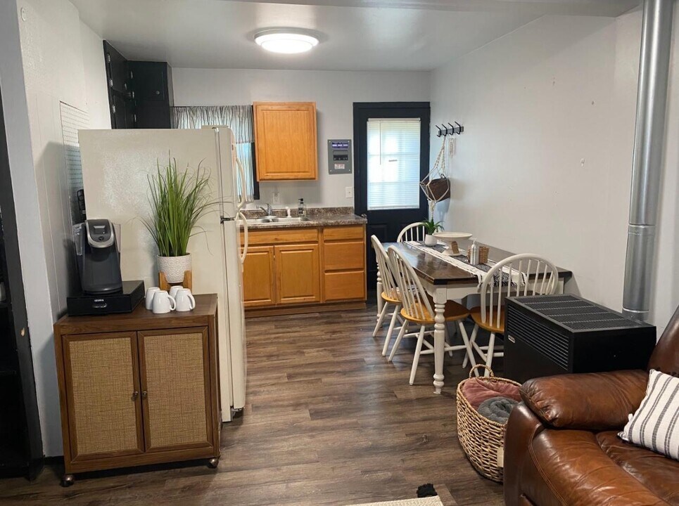 334 Main St in Sturgis, SD - Building Photo
