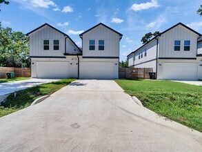 4713 Talina Way in Houston, TX - Building Photo - Building Photo