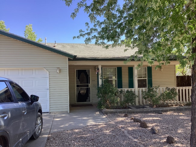 1800 W Oliver in Show Low, AZ - Foto de edificio - Building Photo