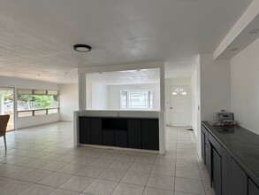 1496 Lehia St in Honolulu, HI - Building Photo - Building Photo