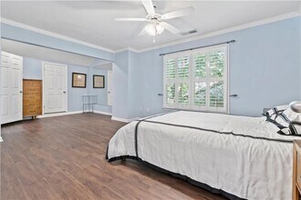 1564 Mercer Ave in College Park, GA - Building Photo - Building Photo