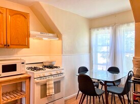 27 McBride St, Unit 3 in Boston, MA - Building Photo