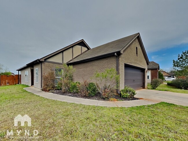 property at 4627 Rosser Loop Dr