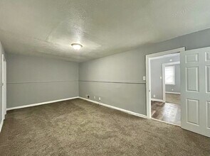 45 S Miami Ave in Cleves, OH - Building Photo - Building Photo