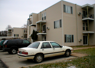 109 Birch St N in Cambridge, MN - Foto de edificio - Building Photo