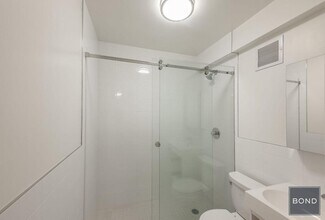210-220-220 E 22nd St in New York, NY - Building Photo - Building Photo