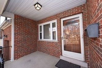 2887 Blue Rock Rd in Cincinnati, OH - Building Photo - Building Photo