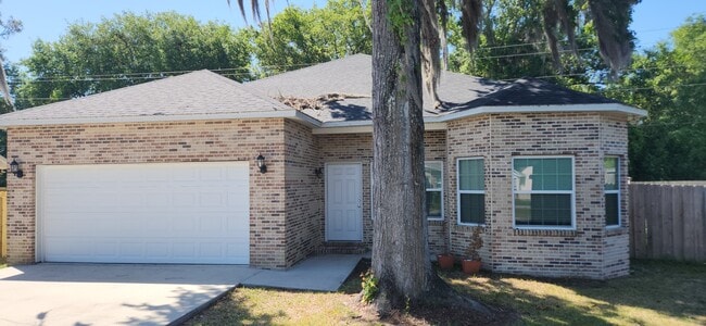 property at 6107 W 1st Manor