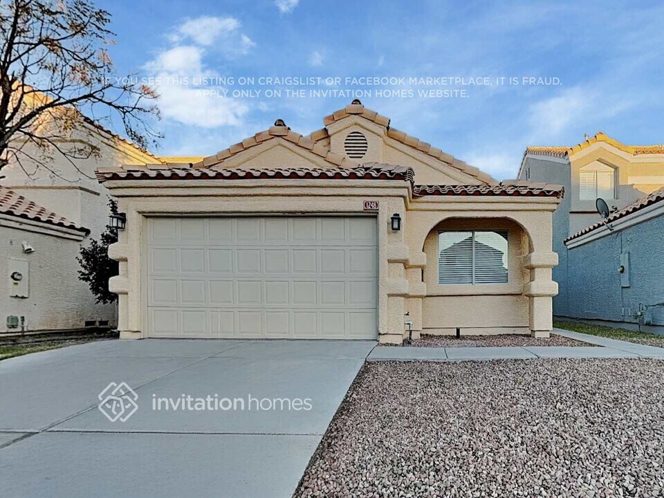 1248 Pacific Terrace Dr in Las Vegas, NV - Building Photo
