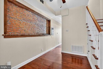 112 E Allen St in Philadelphia, PA - Building Photo - Building Photo
