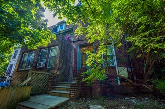 Victorian Conversion Apartments in Philadelphia, PA - Building Photo - Building Photo