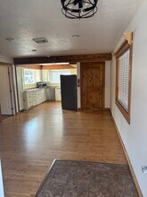 592 Ewald Ave SE in Salem, OR - Building Photo - Building Photo