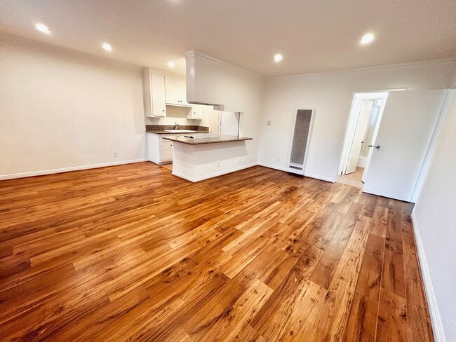1616 Armacost Ave in Los Angeles, CA - Building Photo - Building Photo