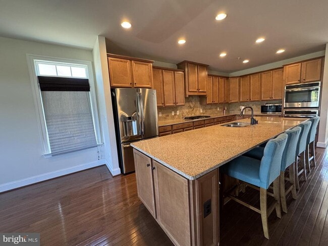 44396 Foxthom Terrace in Ashburn, VA - Foto de edificio - Building Photo