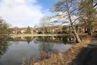 2553 Meade Ct in Ann Arbor, MI - Building Photo - Building Photo
