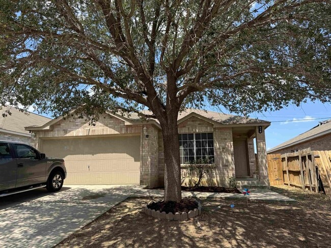 516 Valdosa Dr in Laredo, TX - Building Photo - Building Photo