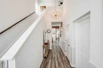 194 McKittrick Ridge St in Dripping Springs, TX - Building Photo - Building Photo