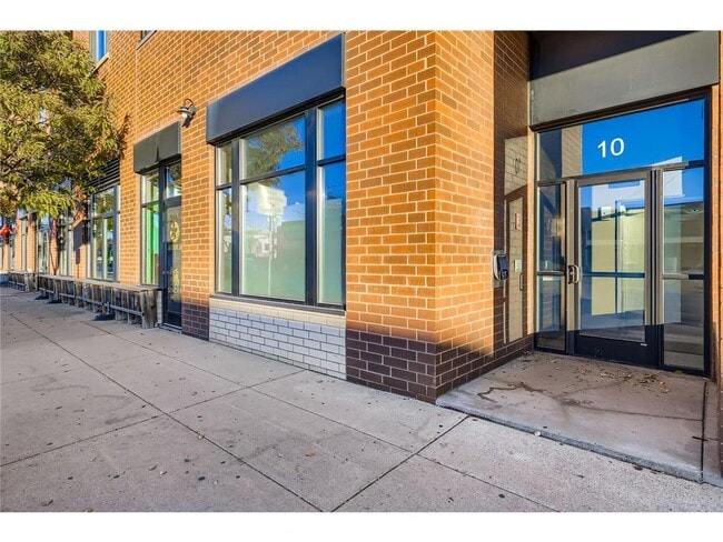 10 E 26th St in Minneapolis, MN - Building Photo - Building Photo