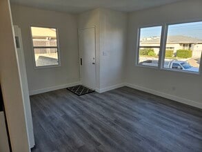 25515 Senator Ave in Harbor City, CA - Building Photo - Building Photo