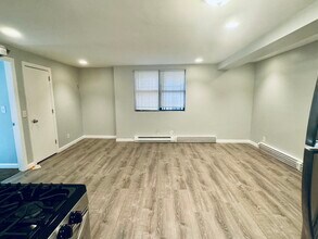 120 Spruce St, Unit 6 in Providence, RI - Foto de edificio - Building Photo