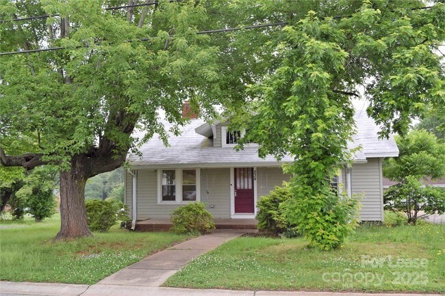 234 N Eastway Dr in Troutman, NC - Building Photo - Building Photo