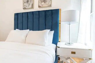 472 9th Ave in New York, NY - Building Photo - Building Photo