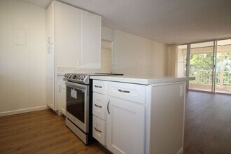 98-703 Iho Pl in Aiea, HI - Building Photo - Building Photo
