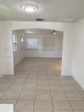 1622 Wiley St in Hollywood, FL - Building Photo - Building Photo