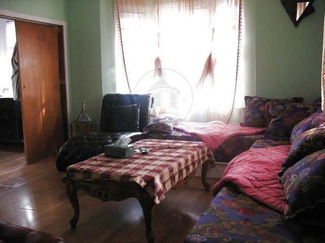 741 Somerville Ave-Unit -2 in Somerville, MA - Foto de edificio - Building Photo