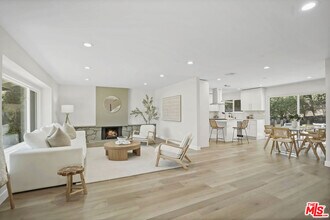 19009 Celtic St in Los Angeles, CA - Building Photo - Building Photo