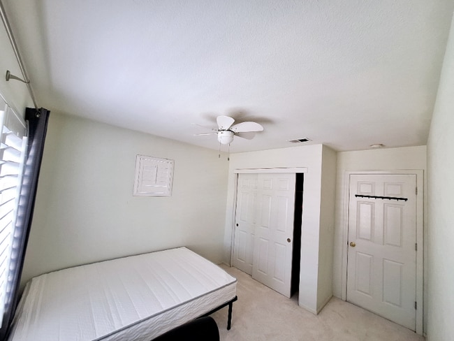 48 Primrose Ct in Tracy, CA - Building Photo - Building Photo