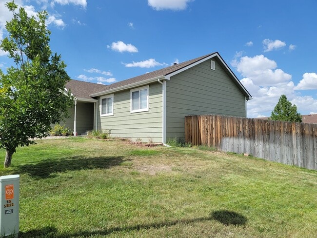 property at 5912 Kennedy Dr