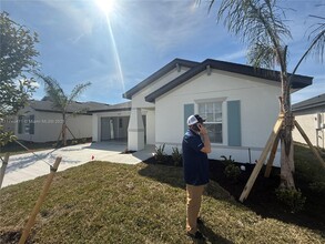 17699 PARADISO in Ft. Myers, FL - Building Photo - Building Photo