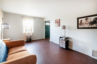 1411 Brinton Rd in Pittsburgh, PA - Building Photo - Building Photo