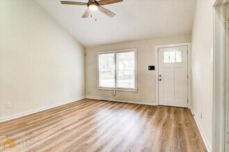 196 Amy St in Mcdonough, GA - Building Photo - Building Photo