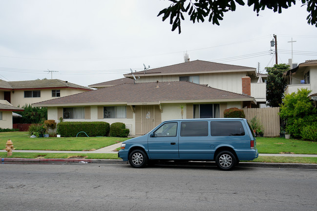 12112 Bayport St in Garden Grove, CA - Building Photo - Building Photo